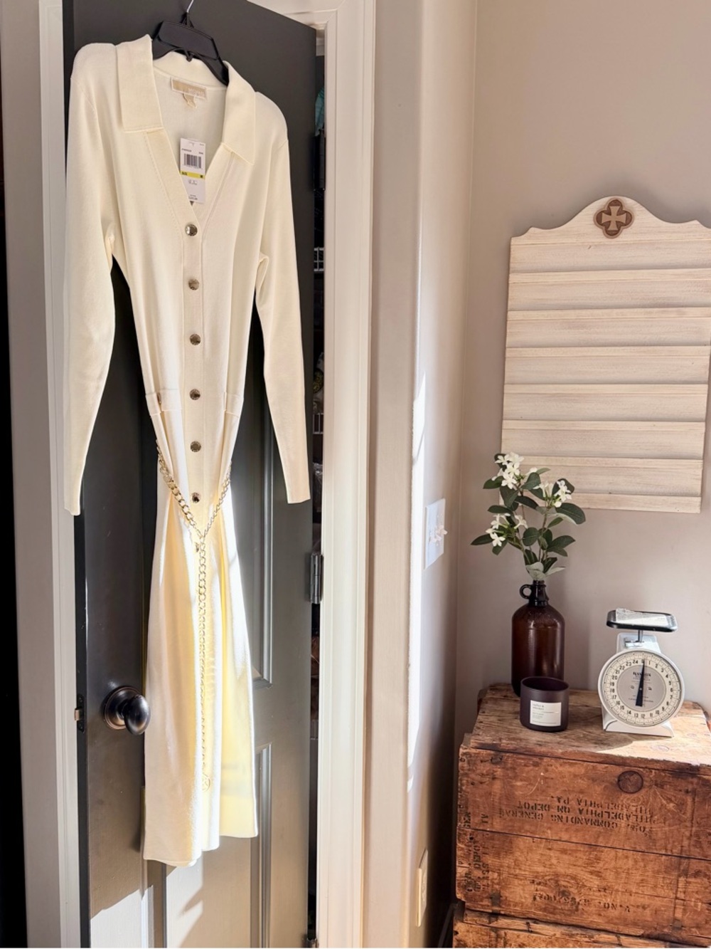 Michael KORS Stretch Signature Viscose Belted Gold Chain Midi Dress Ivory Medium - Picture 4 of 13